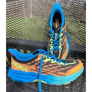 HOKA one one speed goat 5 men's size 9.5 solar flare/diva blue colorway shoe